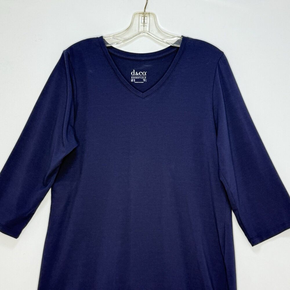 D & Co Essentials Navy Blue V~Neck Short Sleeve T~Shirt Size M - Picture 3 of 9